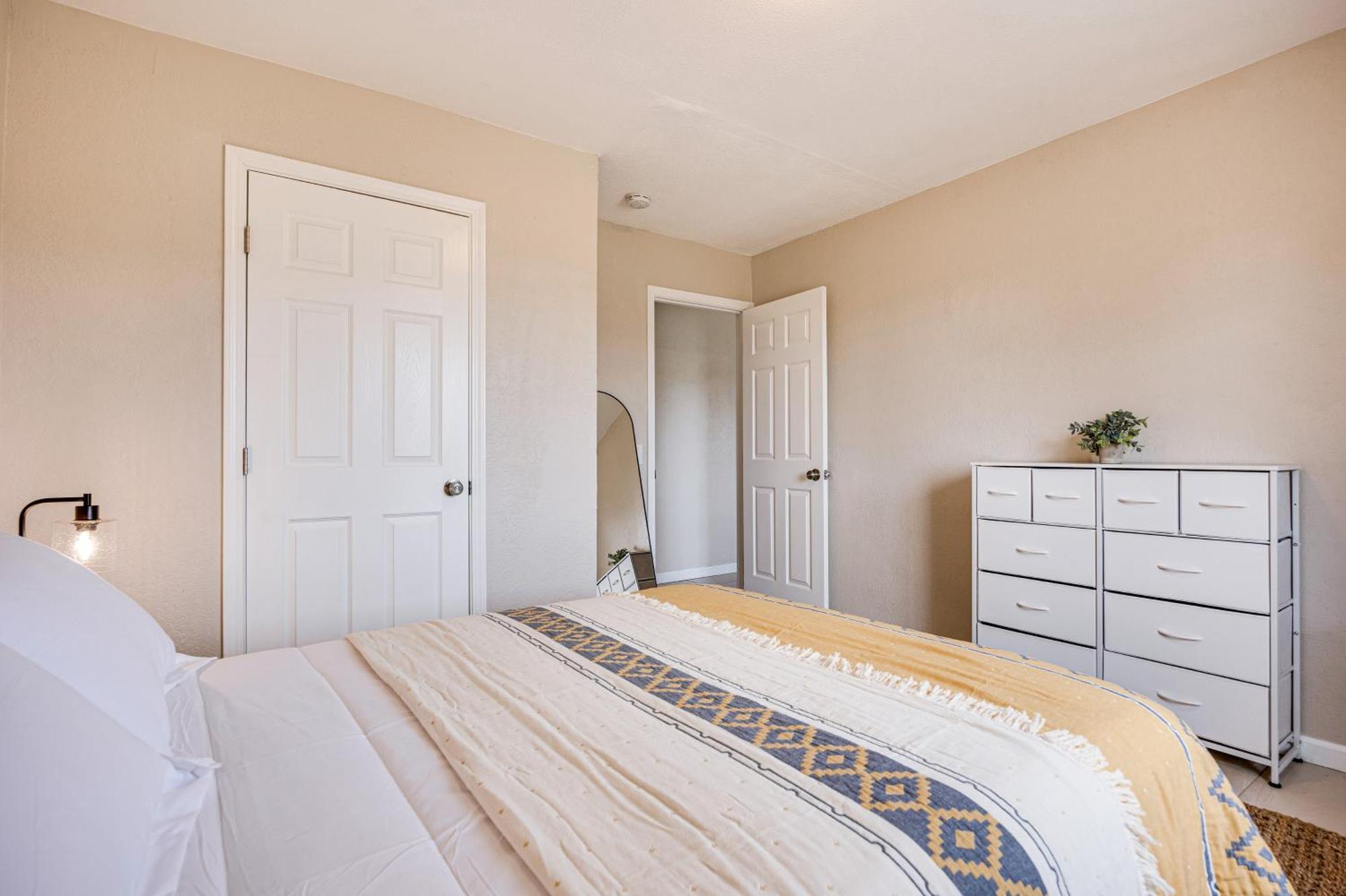 Convenient Joshua Tree Apartment - Walk To Town! מראה חיצוני תמונה
