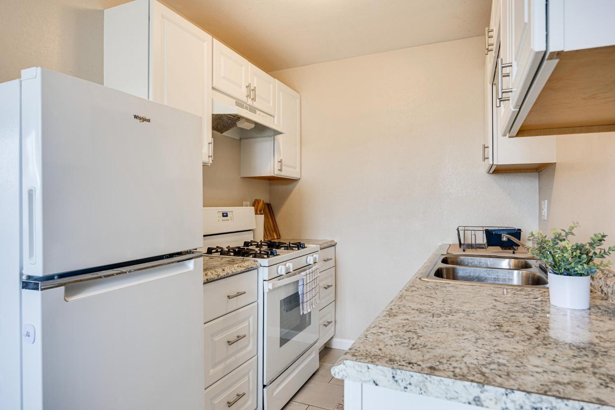 Convenient Joshua Tree Apartment - Walk To Town! מראה חיצוני תמונה